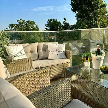 Apartman Loulou - Balatonboglár